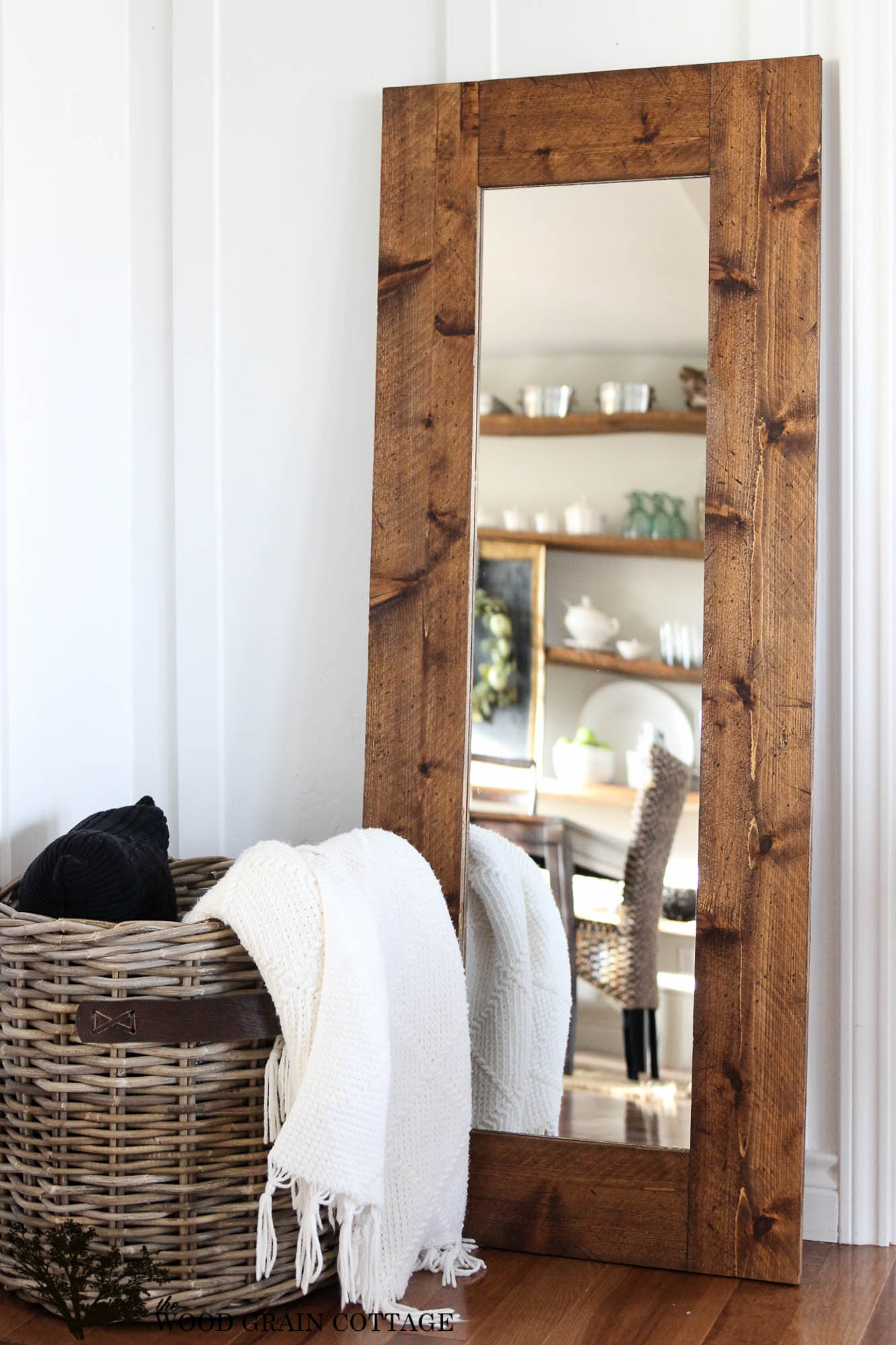 DIY Farmhouse Mirrors You Will Want To See Your Reflection In