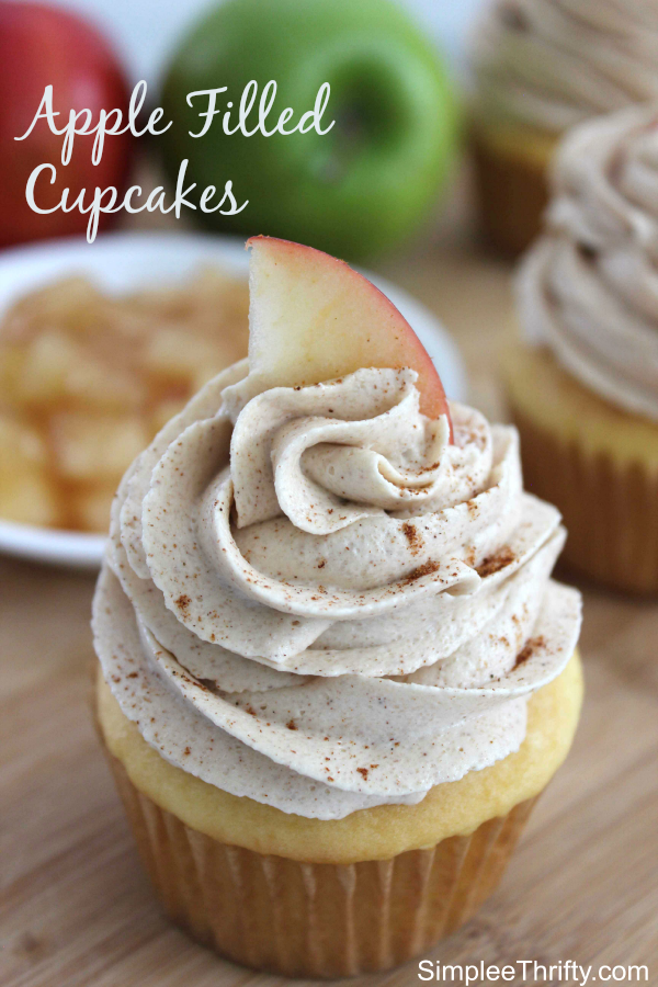Apple-Filled-Cupcakes-with-Brown-Sugar-Cinnamon-Buttercream-Frosting3