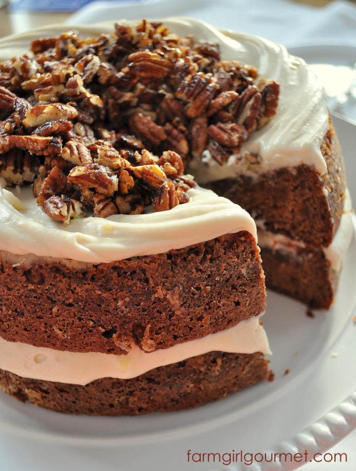 Caramelized-Apple-Spice-Cake-with-Brie-Icing