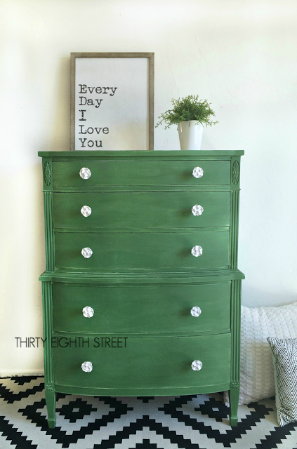 Green Dressers 1393