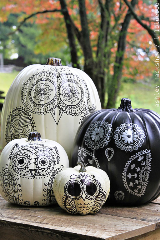 Come and visit and check out all of these Farmhouse Style No Carve Pumpkins for Fall! So many different Styles that require no carving mess! 