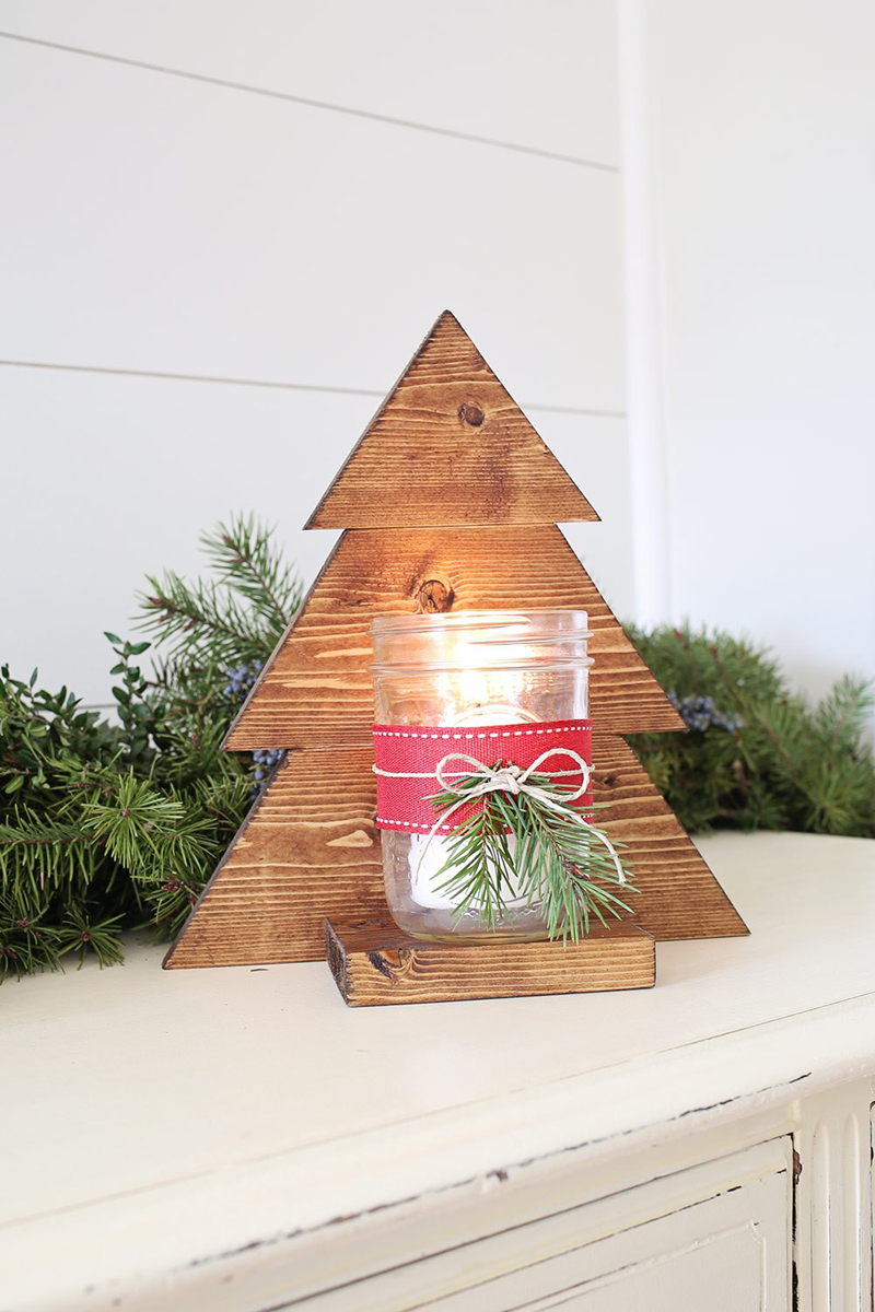 Come on in and visit so you can check out these Fabulous Farmhouse Wooden Christmas Tree Projects! They are the perfect Winter Farmhouse Accessory!
