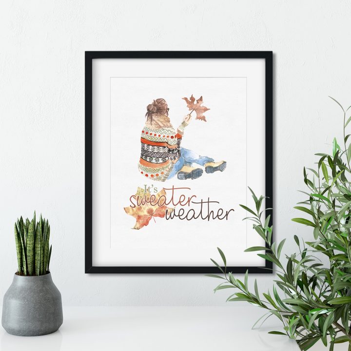 We have the perfect Free Printable Sweater Weather Wall Art for your Gallery Wall today! Come on over ... snatch it up and hang it... use in a vignette...