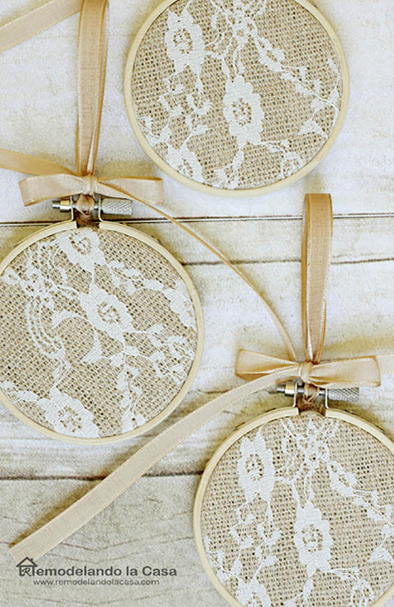 The Best DIY Farmhouse Christmas Ornaments Ever! You have to see all of these DIYS... you are going to want to make each and every ornament here! ENJOY!