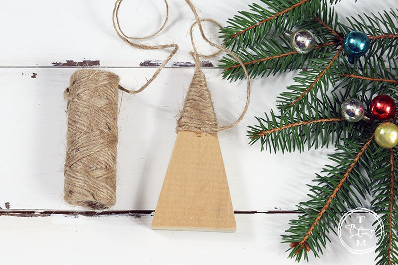 Quick and Easy DIY Farmhouse Christmas Ornaments that are just waiting for you to make them by the dozens! They have great Fixer Upper Style! Enjoy & Create