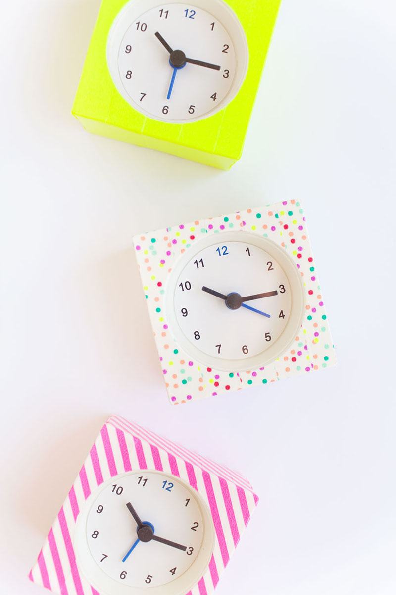 Check out these Time Saving Quick and Easy IKEA Hacks! Most of these can be done in less than an hour and some even quicker! They are fresh and fabulous!