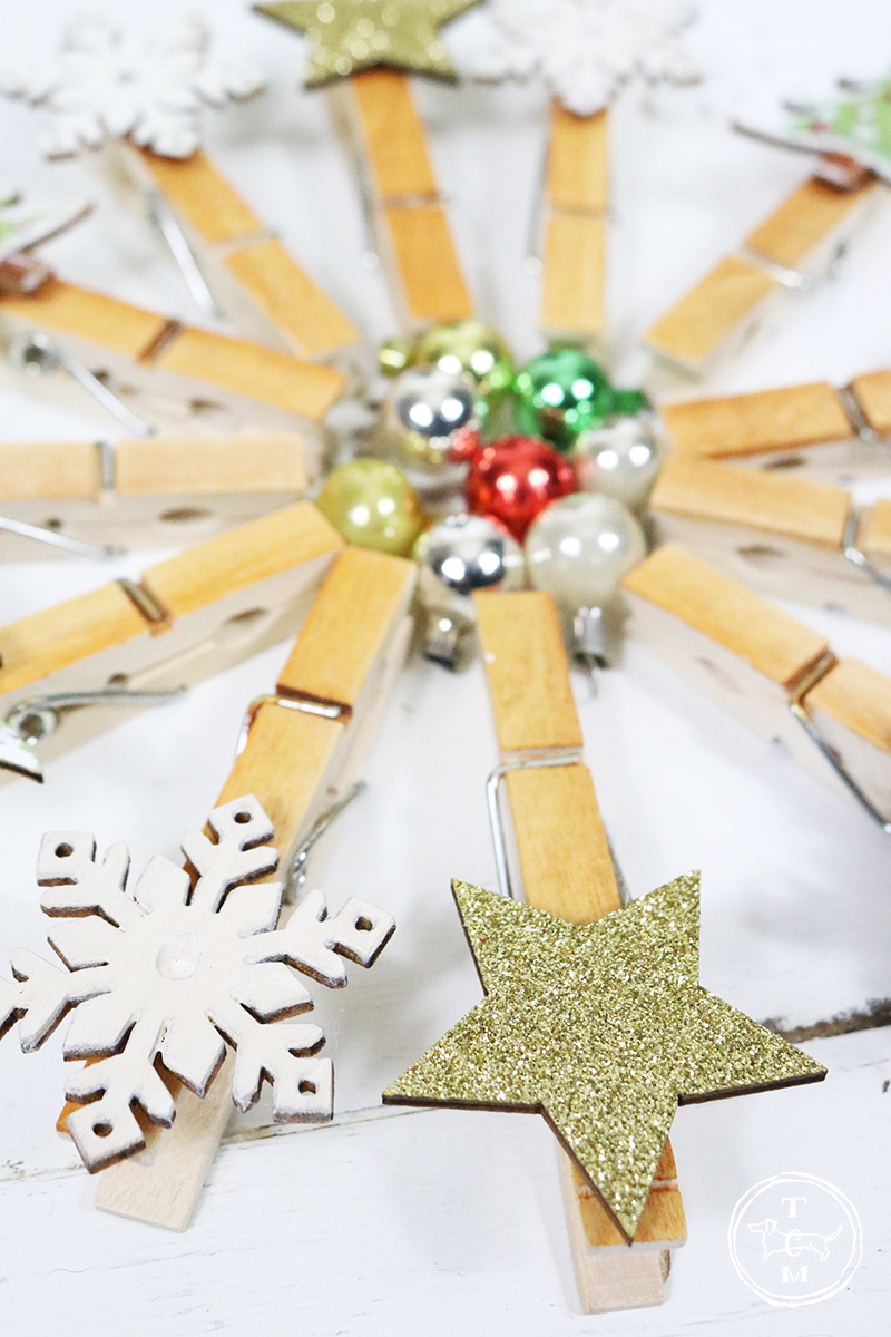 It's time for a Quick and Easy Dollar Store Christmas Clothespin Hack with a wonderful Farmhouse Charm... just waiting to be created so they can hang up all of your Holiday Cards! 