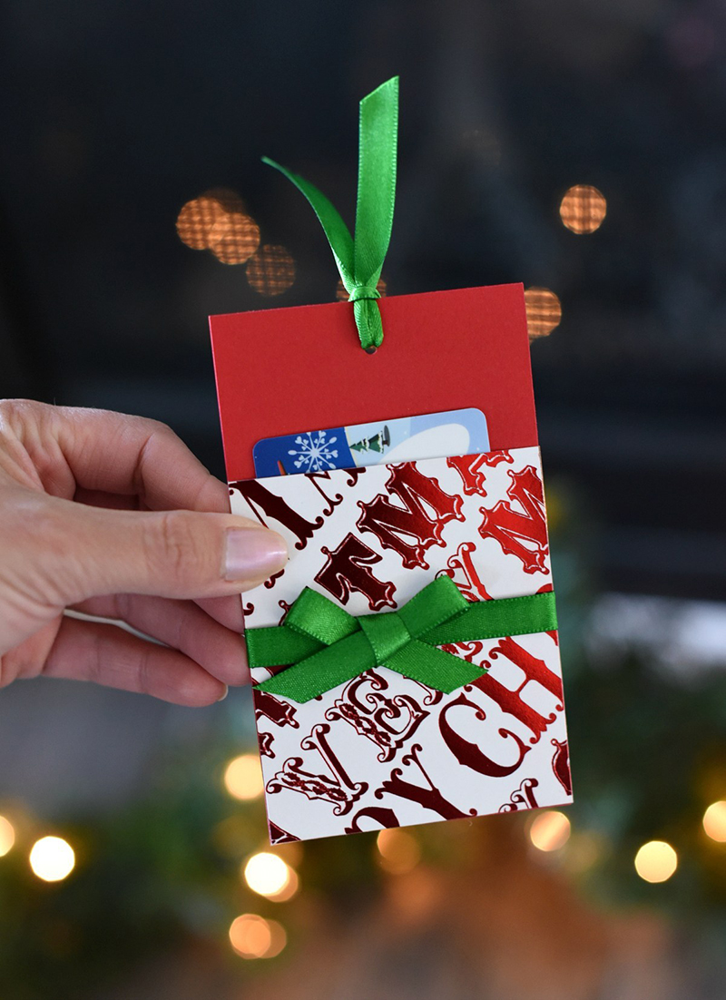 Creative Gift Card Wrapping Ideas is just what you need around now!  They will make your special gift even more fun and meaningful!