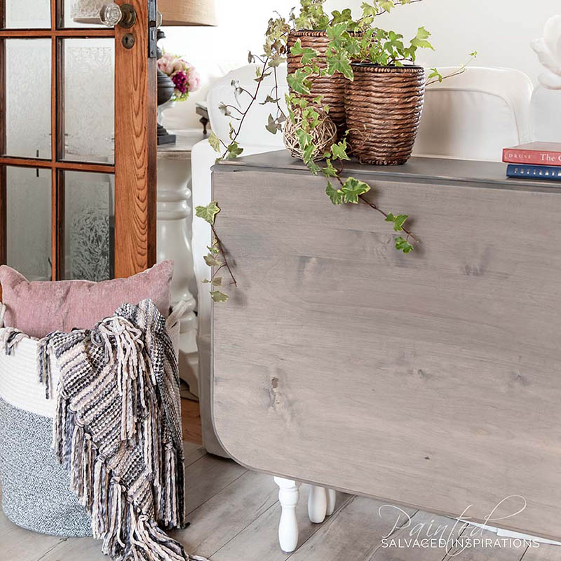 These Restoration Hardware Farmhouse DIY Projects are creations that you can truly make yourself! The DIYS will coast you straight through to an amazing finished piece!