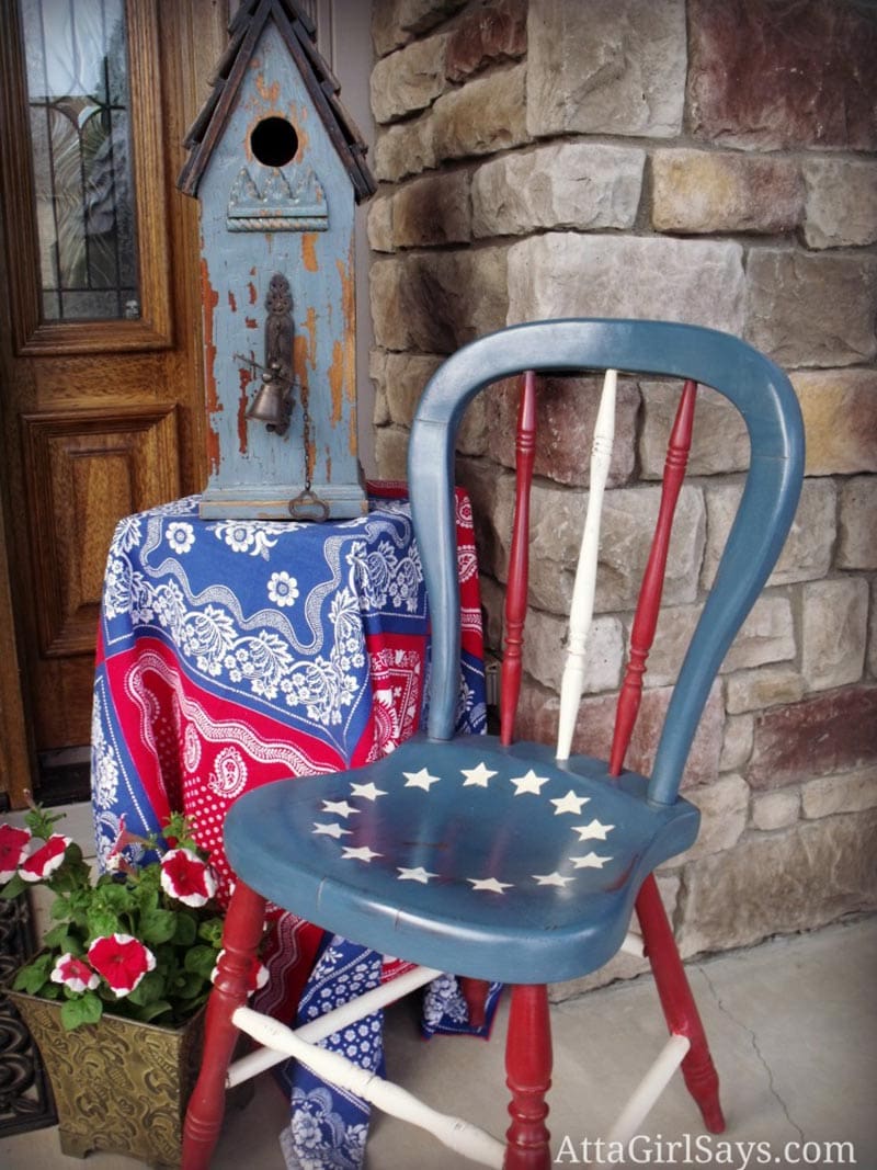 These Explosive Patriotic Farmhouse Thrift Store Makeovers are going to Inspire you to create your own original diy project that will be amazing!