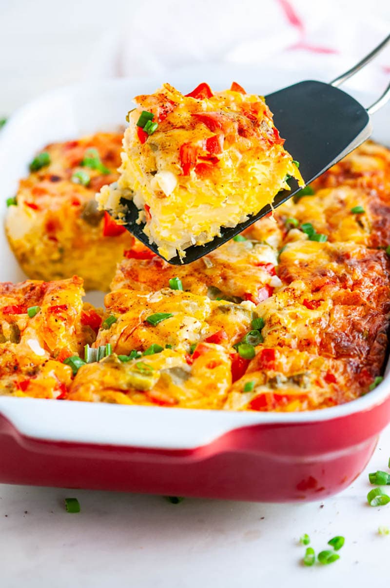 You have to try some of these Quick and Easy Breakfast Casseroles that are so worth waking up for!