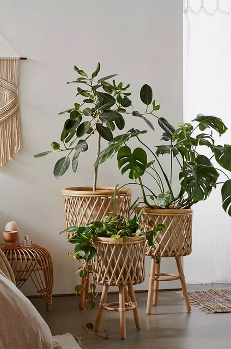 These New 2021 Home Decor Trends will totally inspire you.  They are fresh… fun… budget friendly and are easily adapted into many different Home Decor Styles!