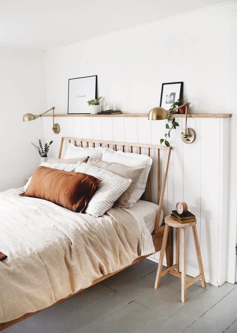 These Quick and Easy Budget Friendly Farmhouse Bedroom Updates could be just what you needed to bring a little extra cheer and charm to your space. 