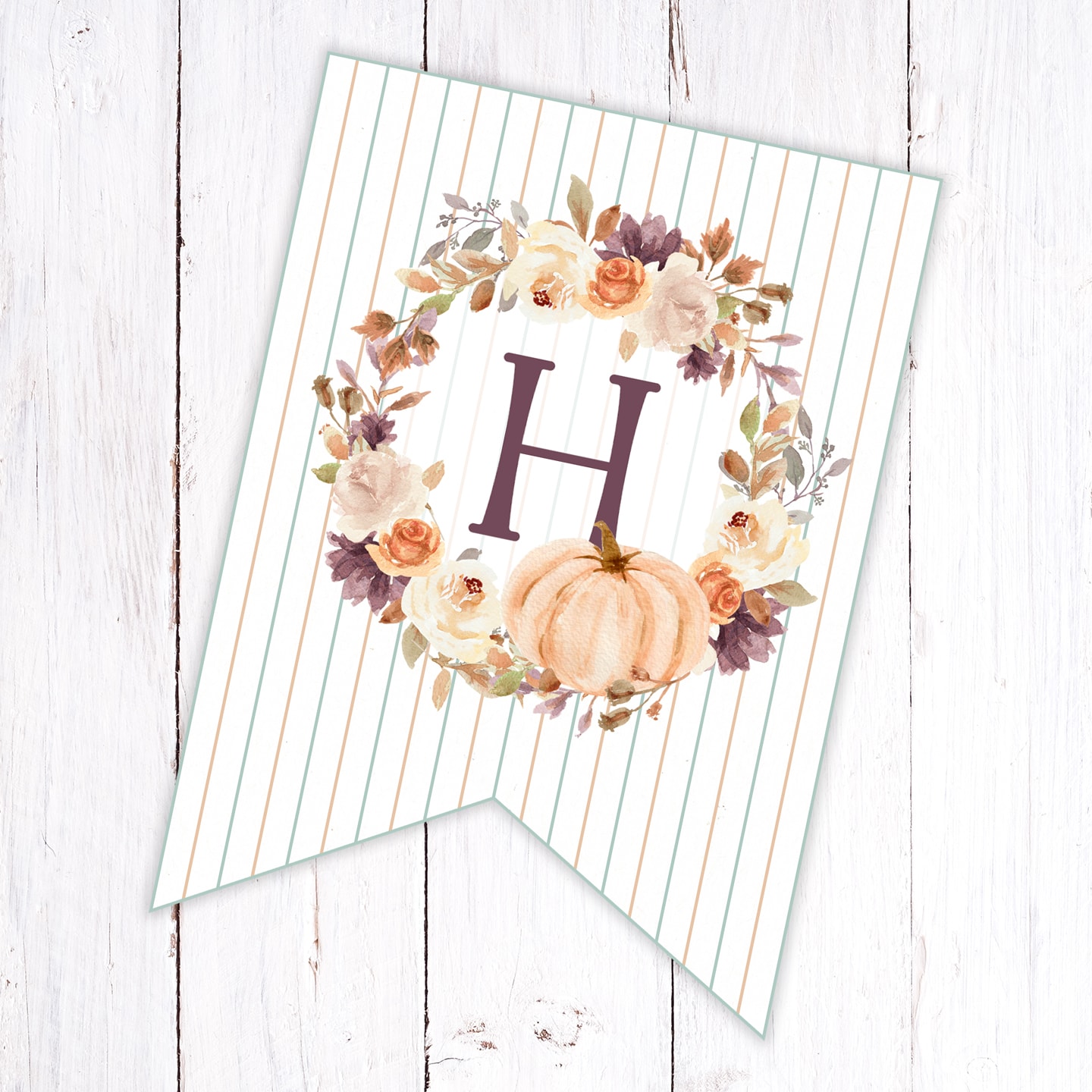 If you are looking for a little something special to add charm to your home this Thanksgiving Season, Why not make this beautiful Free Printable Farmhouse Happy Thanksgiving Banner!