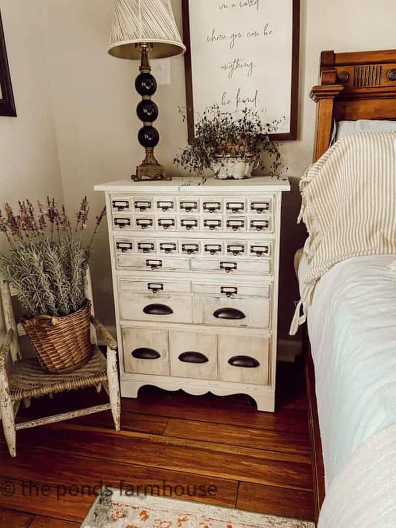 Discover the art of farmhouse thrift store makeovers in this inspiring blog post. From modern to chic, these transformations will leave you inspired!