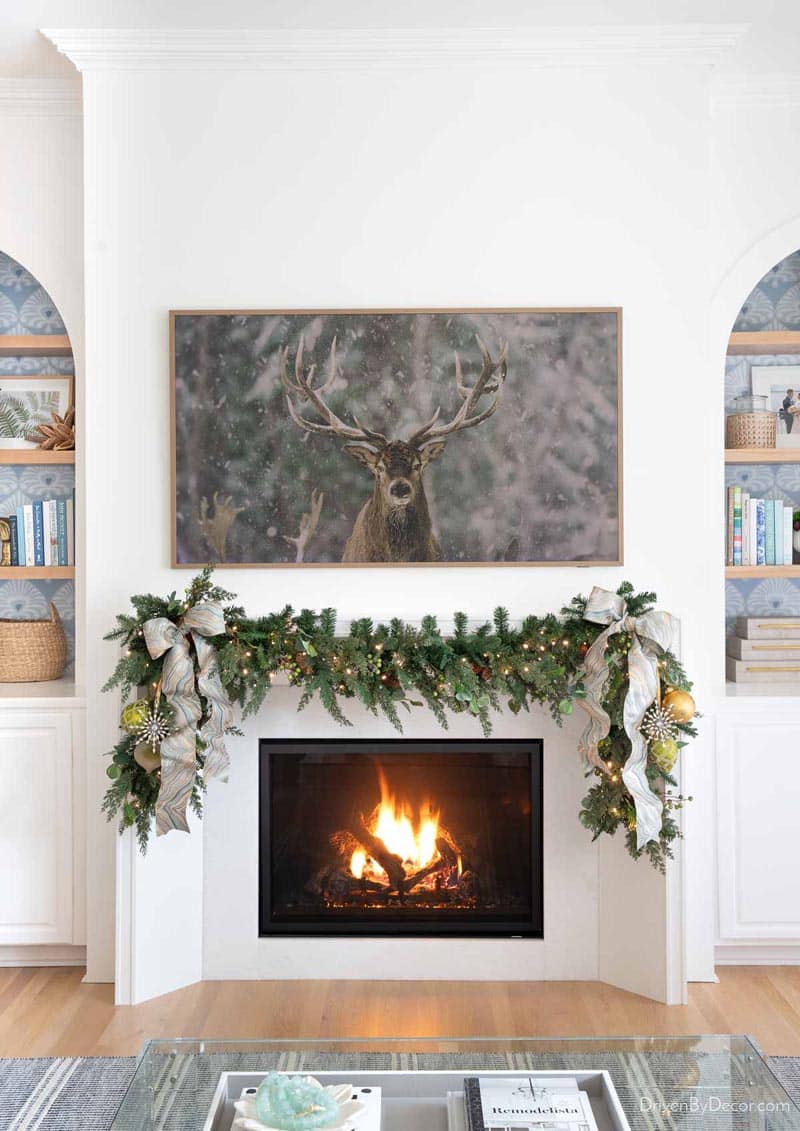 Explore 28 Farmhouse DIYs and Ideas to transform your home with rustic charm. From cozy makeovers to holiday crafts, get inspired today!